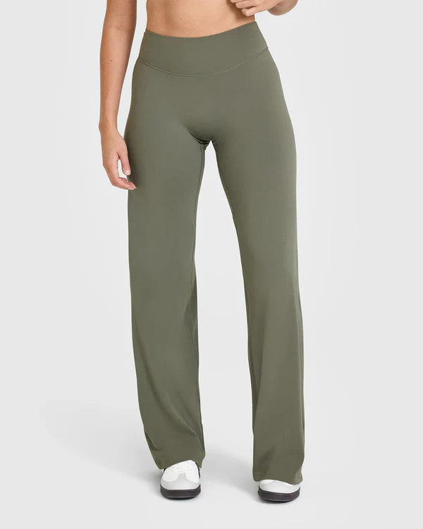 NUVR FLOW PANTS - Straigh Leg Pants - Olive Green